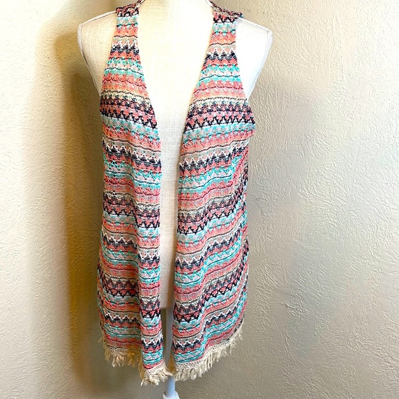 Signature 1 Studio Ladies Striped Knit Cover Up Fringe Vest - Picture 1 of 11